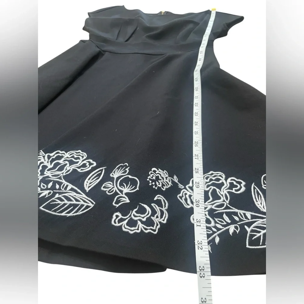 Kate Spade Embroidered Fiorella Dress Elegant Black Dress White Floral Design- S